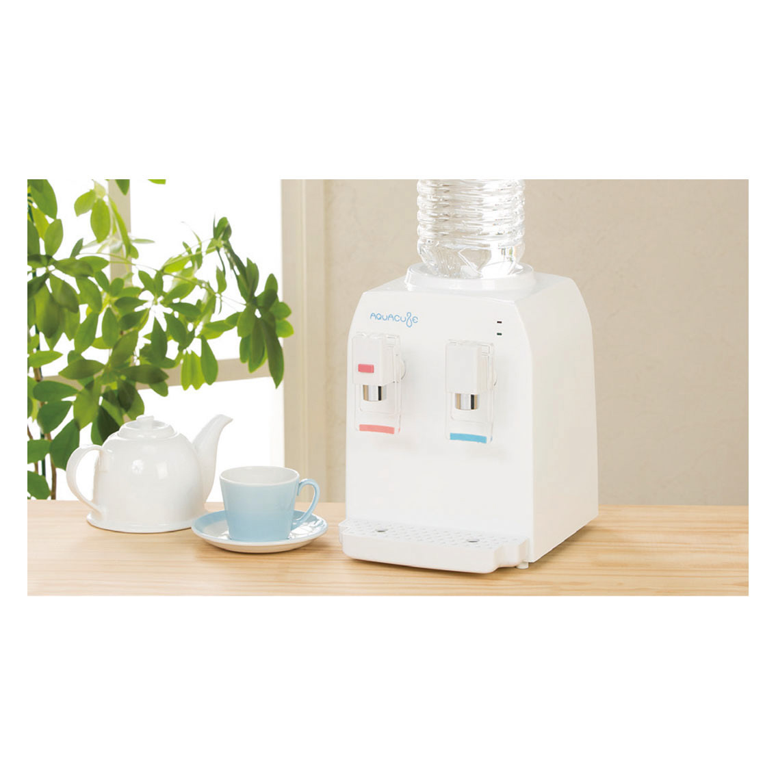 コンパクトウォーターサーバー AQUACUBE 2