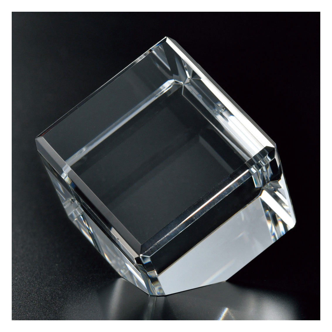 キュービック・クリスタル・オーナメント