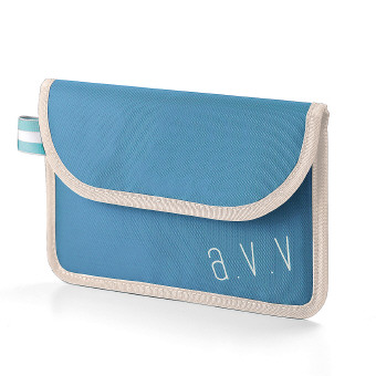 a.v.vモバイルバッテリーポーチ