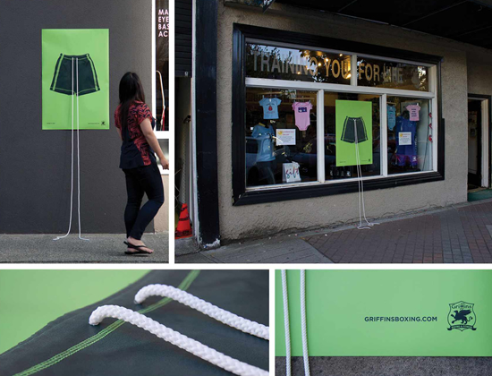 フィットネスクラブ(Griffins Boxing & Fitness)の屋外看板。実に簡単なアプローチですが、思わず立ち止まってしまいそうですね。<カナダ >