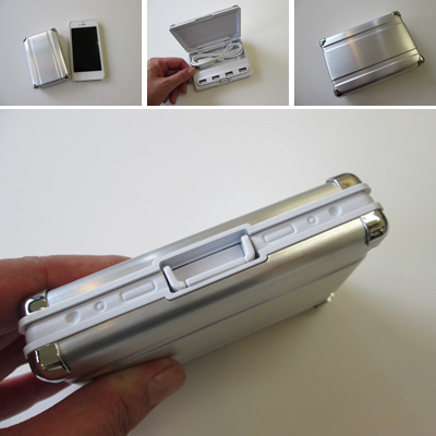 ノベルティ:アタッシュケースUSBハブ