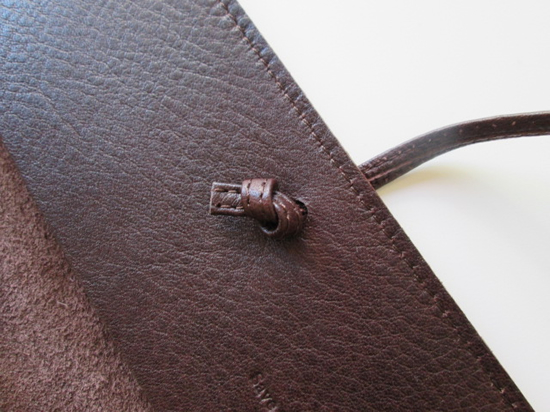 ノベルティ:革工房いんのしまペンケース