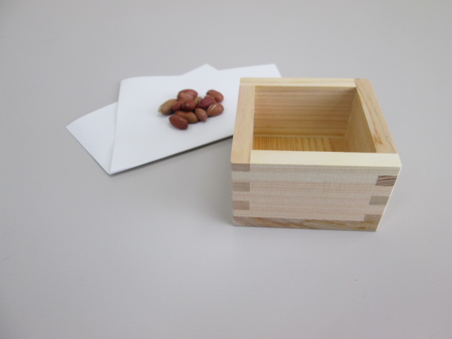 ノベルティ：ひのき 一合枡(ハダカ) 