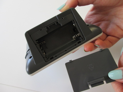 ノベルティ:目ざまし電波時計