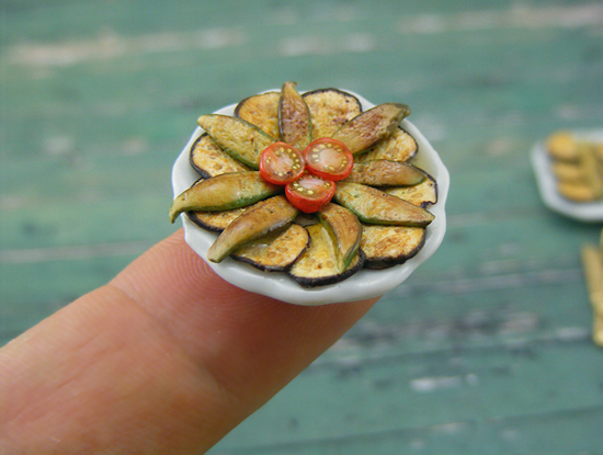 食品サンプルのミニチュア模型が「リアルで可愛い」