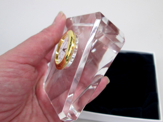 ノベルティ:エコロジー・クリスタル時計オーナメント A/金時計