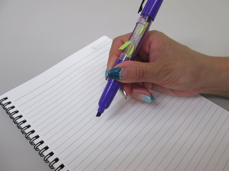 ノベルティ:付箋&マーカーペン