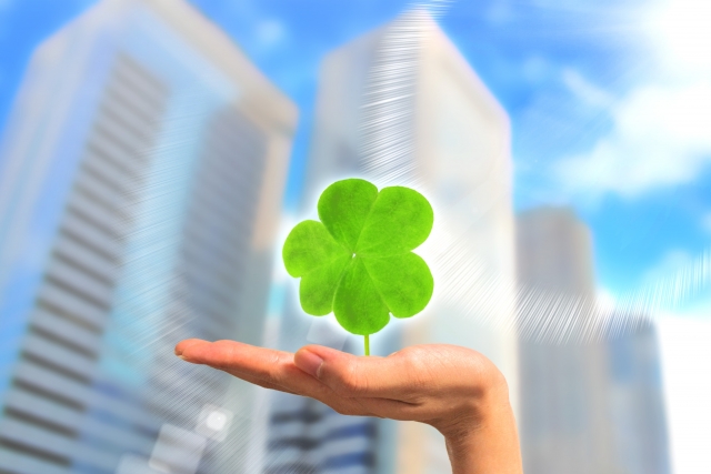 もう職場で悩まない!苦手な上司や同僚との上手な付き合い方