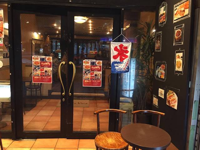 ビジネスマン必見!仕事ができる電源カフェ10選【新宿エリア編】